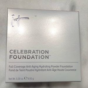 It cosmetics celebration powder foundation